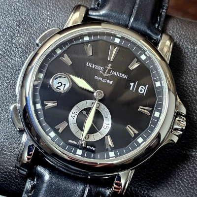 Швейцарские часы Ulysse Nardin GMT Big Date 42 mm