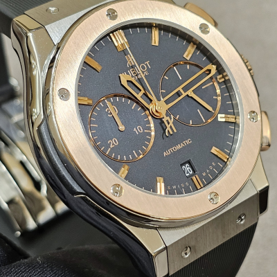 Швейцарские часы Hublot Classic Fusion