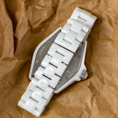 Швейцарские часы Chanel J-12 Ceramic 38 mm