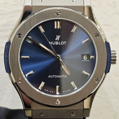 Швейцарские часы Hublot Classic Fusion Blue