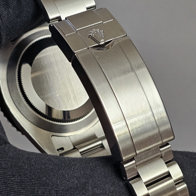Швейцарские часы Rolex SUBMARINER DATE 41