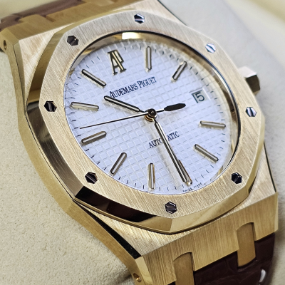 Швейцарские часы Audemars Piguet Royal Oak Selfwinding