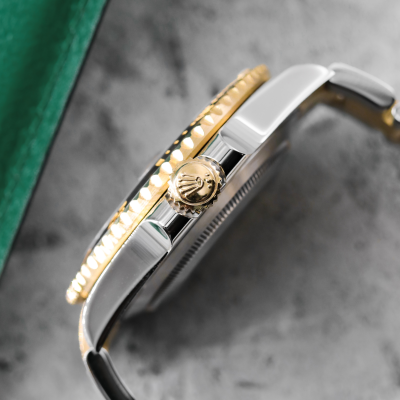 Швейцарские часы Rolex Submariner Date 41 mm Steel and Yellow Gold