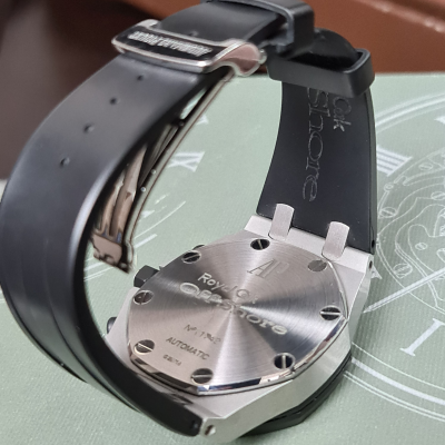 Швейцарские часы Audemars Piguet Royal Oak Offshore Chronograph 42 mm