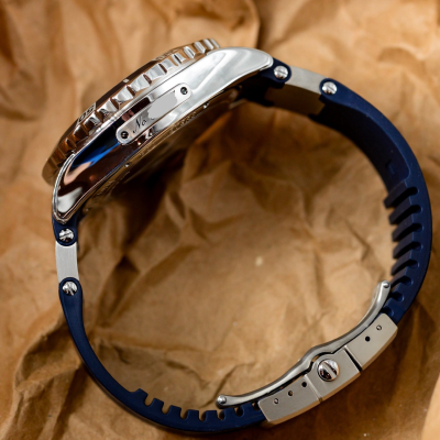 Швейцарские часы Ulysse Nardin Marine Diver