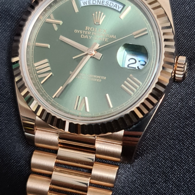 Швейцарские часы Rolex Day-Date Everose Gold 40 mm