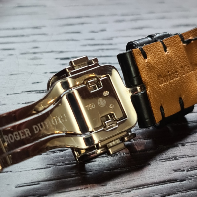 Швейцарские часы Roger Dubuis GoldensQuare Tourbillon