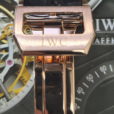 Швейцарские часы IWC Portuguese Tourbillon Hand-Wound