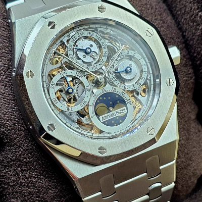 Швейцарские часы Audemars Piguet Royal Oak Perpetual Calendar Openworked