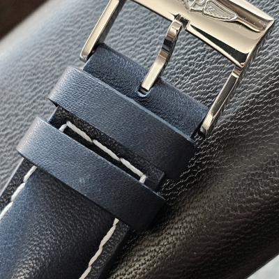 Швейцарские часы Breitling Transocean Chronograph