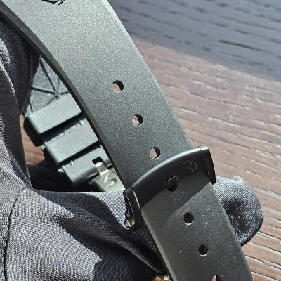 Швейцарские часы Romain Jerome Moon Invader