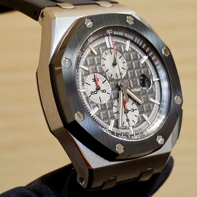 Швейцарские часы Audemars Piguet Royal Oak Offshore Chronograph 44 mm