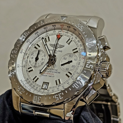 Швейцарские часы Breitling Skyracer