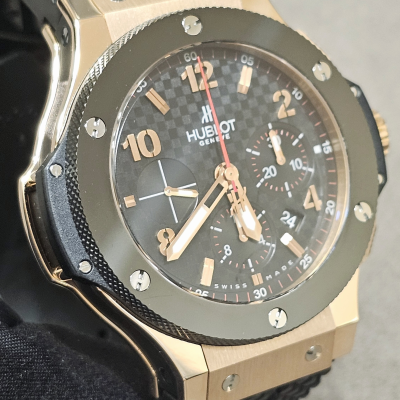 Швейцарские часы Hublot Big Bang Gold Ceramic 44 mm