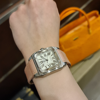 Швейцарские часы Cartier Santos de 100