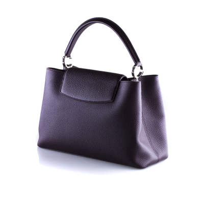Аксессуар Louis Vuitton  Capucines Bag