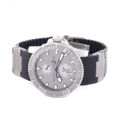 Швейцарские часы Ulysse Nardin Maxi Marine Diver 42 mm