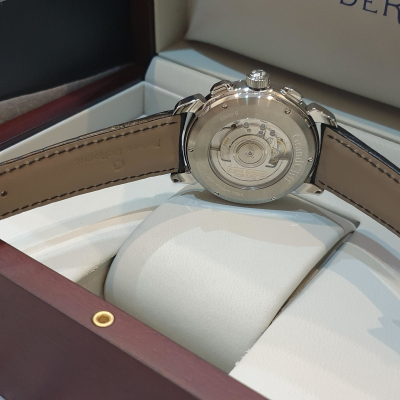 Швейцарские часы Pierre DeRoche Grandcliff 42 mm