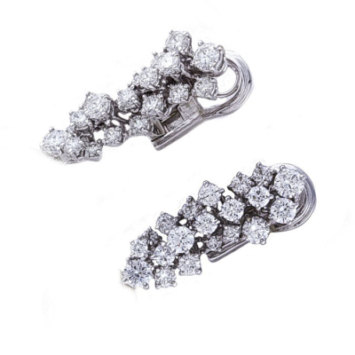 Серьги Mikimoto  с жемчугом и бриллиантами