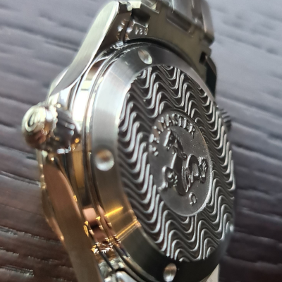 Швейцарские часы Omega Seamaster Mid Size Chronometr