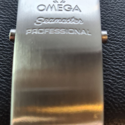 Швейцарские часы Omega Seamaster Diver 300 M Quartz