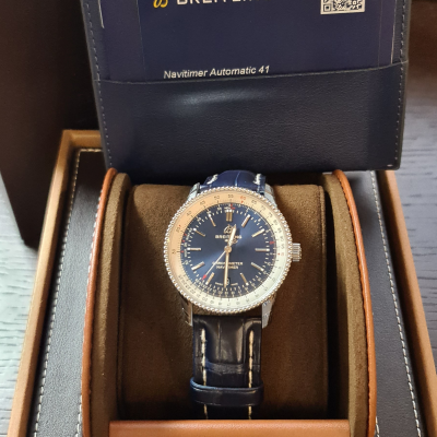 Швейцарские часы Breitling Navitimer Automatic 41 Blue