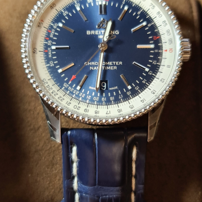 Швейцарские часы Breitling Navitimer Automatic 41 Blue