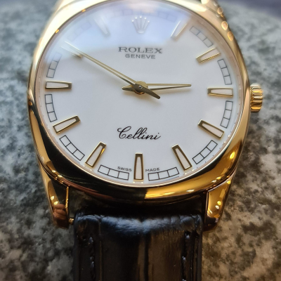 Швейцарские часы Rolex Cellini Danaos