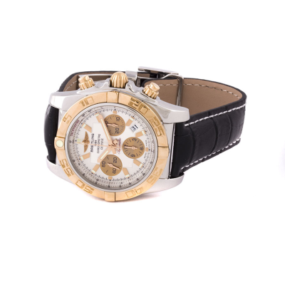 Швейцарские часы Breitling  Chronomat 44