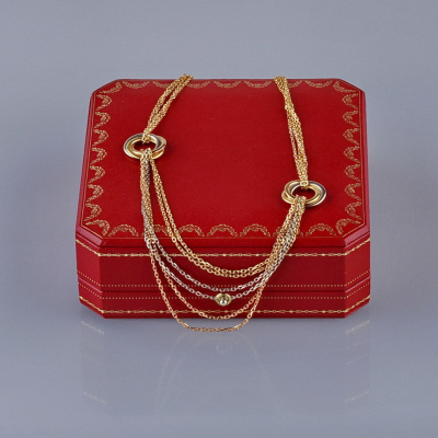Ювелирное изделие Cartier  
колье "Trinity"