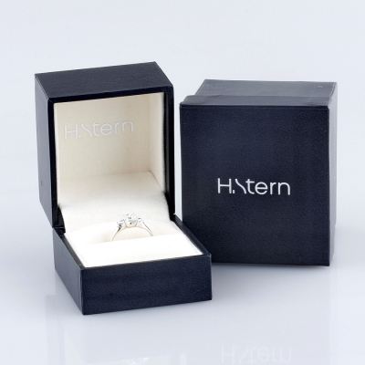 Ювелирное изделие H.Stern  кольцо 
с бриллиантом 0,58ct