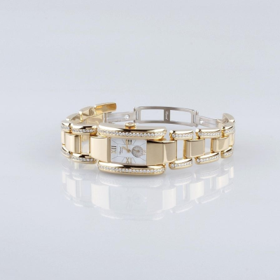 Швейцарские часы Chopard  
La Strada