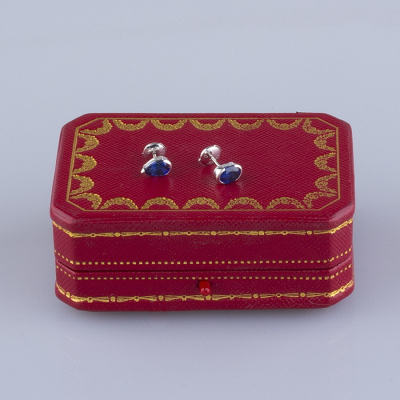 Ювелирное изделие Cartier  пусеты с сапфирами