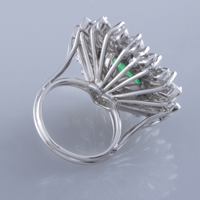 Ювелирное изделие Staurino Fratelli  кольцо с изумрудом 6.25 ct. и бриллиантами