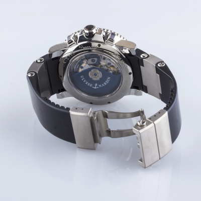 Швейцарские часы Ulysse Nardin  Maxi 
Marine Diver Chronograph