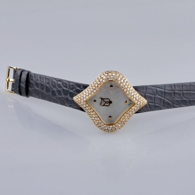 Швейцарские часы Chopard  
Pushkin