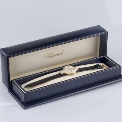 Швейцарские часы Chopard  
Pushkin
