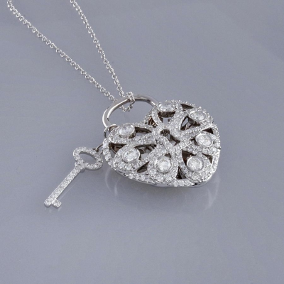 Ювелирное изделие Tiffany & Co Tiffany "Filigree Heart with Key" кулон