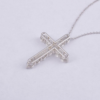 Ювелирное изделие Tiffany & Co  подвеска "Крест"