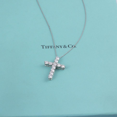 Ювелирное изделие Tiffany & Co  подвеска "Крест"