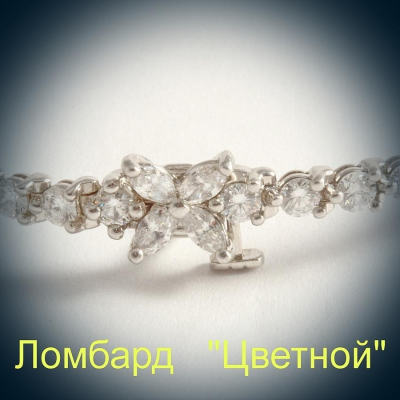 Ювелирное изделие Tiffany & Co . Victoria Line Platinum & Diamond браслет