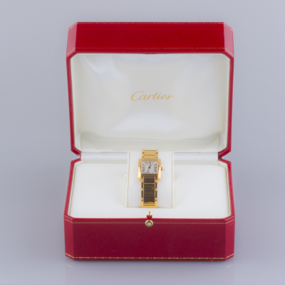 Швейцарские часы Cartier  Tank 
Francaise Medium Gold