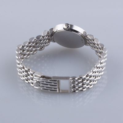 Швейцарские часы Patek Philippe  
Ladys Calatrava White Gold