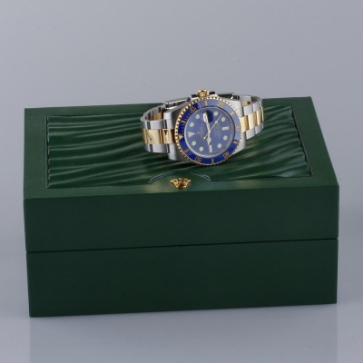 Швейцарские часы Rolex  Submariner Two-Tone - Oyster Bracelet 40mm