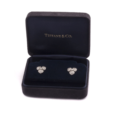 Ювелирное изделие Tiffany & Co  пусеты из платины с бриллиантами