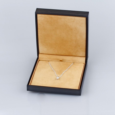 Ювелирное изделие Bvlgari  подвеска с бриллиантом 0,50 ct