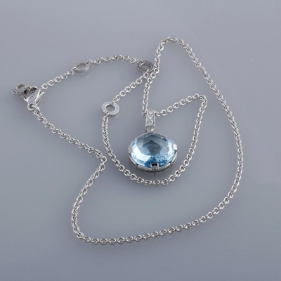 Ювелирное изделие Bvlgari  Coctail 
Short Pendant