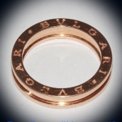 Ювелирное изделие Bvlgari  
B.Zero кольцо