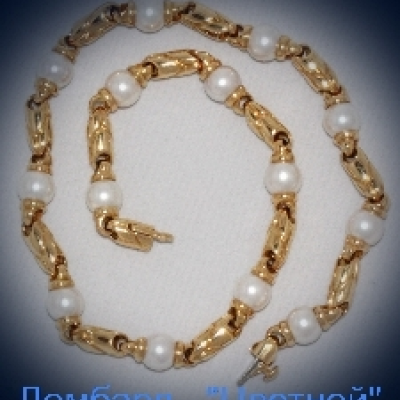 Ювелирное изделие Bvlgari  колье 
с жемчугом