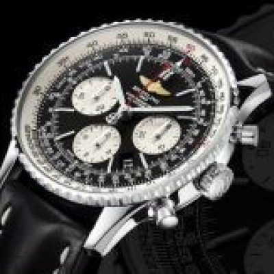 Швейцарские часы Breitling  
Navitimer 01